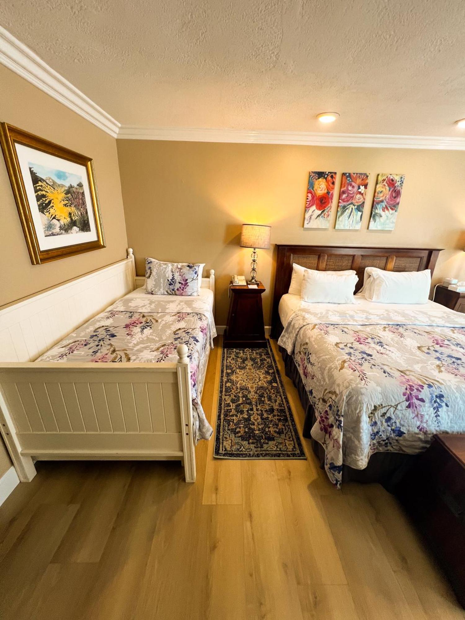 Cliff House Inn Muscle Shoals Eksteriør billede